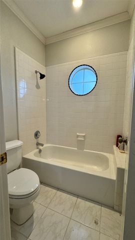 19 Preakness Place Road, Van Alstyne, TX 75495