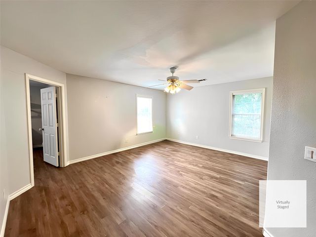 19 Preakness Place Road, Van Alstyne, TX 75495
