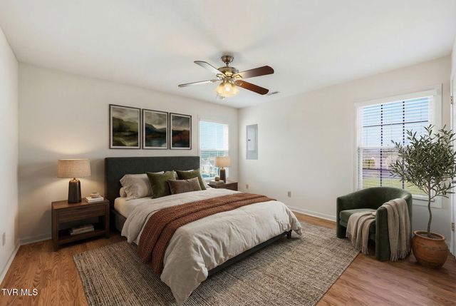 1742 Foxtail Lane, Kingsport, TN 37660