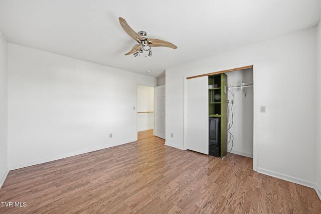 1742 Foxtail Lane, Kingsport, TN 37660