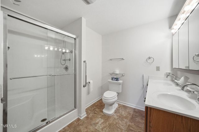 1742 Foxtail Lane, Kingsport, TN 37660