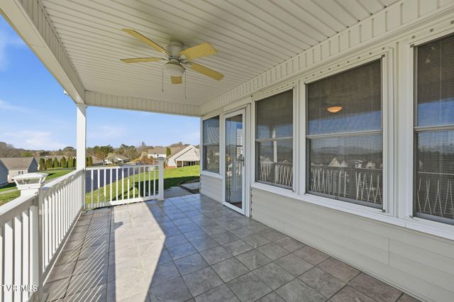 1742 Foxtail Lane, Kingsport, TN 37660