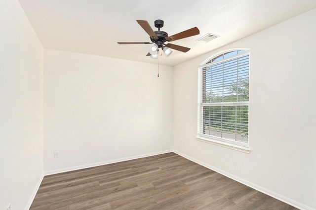 1722 Caldbeck Lane, Fresno, TX 77545