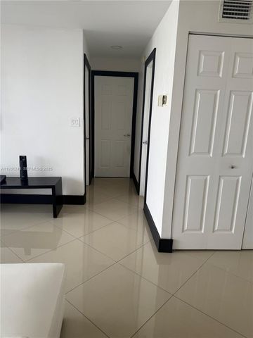 2017 S Ocean Dr 807, Hallandale Beach, FL 33009