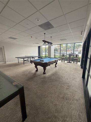 2017 S Ocean Dr 807, Hallandale Beach, FL 33009