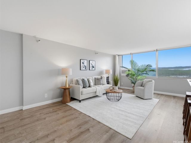 1060 Kamehameha Highway 3203A, Pearl City, HI 96782