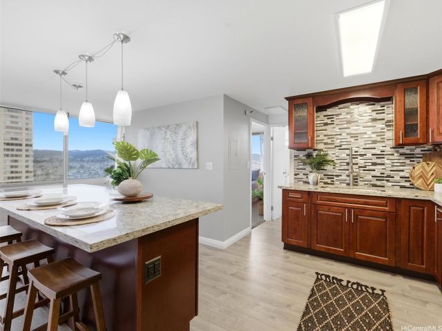 1060 Kamehameha Highway 3203A, Pearl City, HI 96782