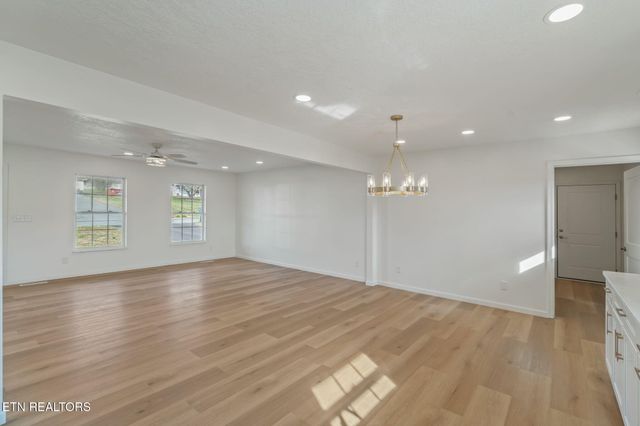 456 Tyler Drive, Dandridge, TN 37725