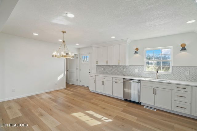 456 Tyler Drive, Dandridge, TN 37725