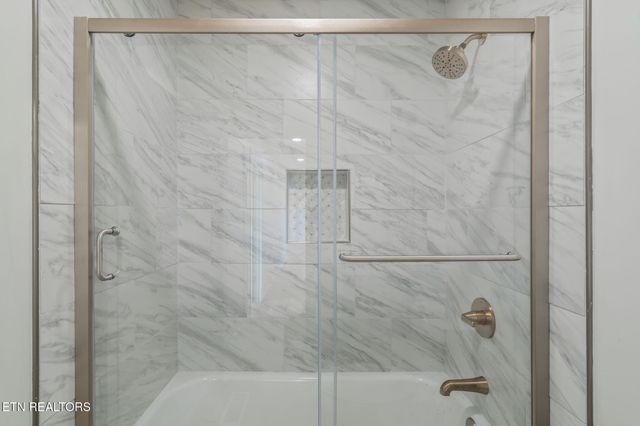 456 Tyler Drive, Dandridge, TN 37725