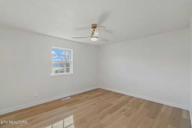 456 Tyler Drive, Dandridge, TN 37725