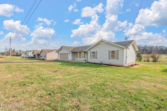 456 Tyler Drive, Dandridge, TN 37725