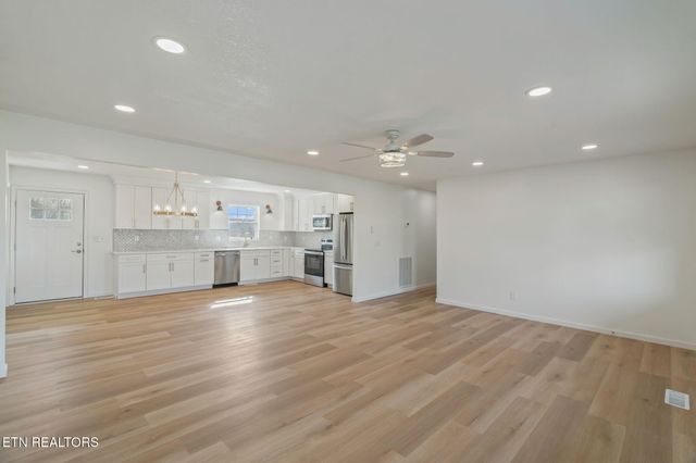 456 Tyler Drive, Dandridge, TN 37725