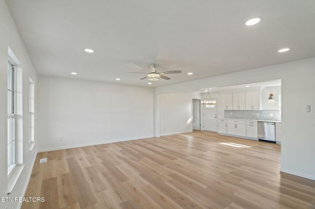 456 Tyler Drive, Dandridge, TN 37725