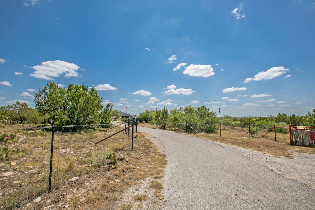 Image 13 of property listing at 9071 W Farm To Market 2335, Christoval, TX 76935