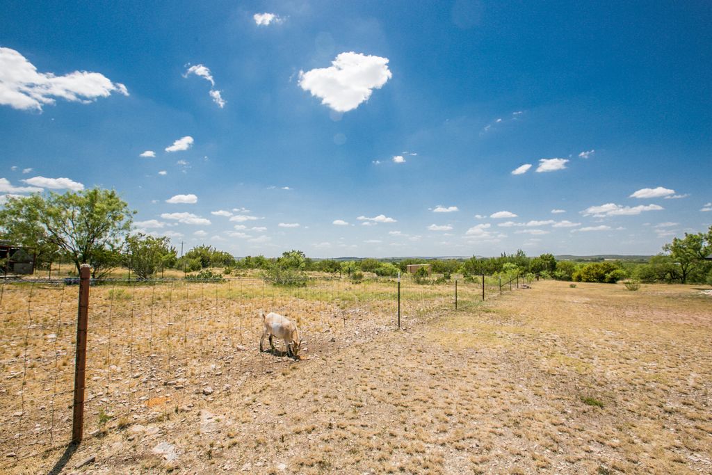 Image 9 of property listing at 9071 W Farm To Market 2335, Christoval, TX 76935