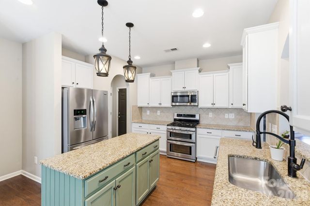 4320 Carrington Drive, Lancaster, SC 29720