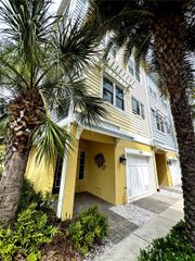 3231 NAUTICAL PLACE S, St Petersburg, FL 33714