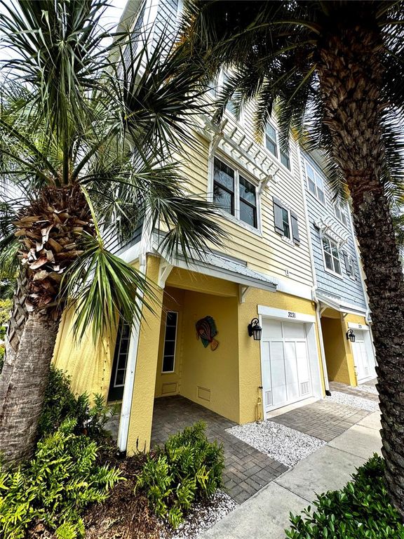 3231 NAUTICAL PLACE S, St Petersburg, FL 33714