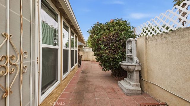 1180 Amberwood, Hemet, CA 92543