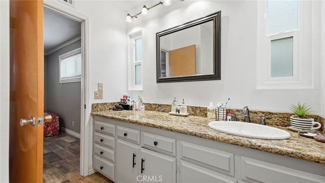 1180 Amberwood, Hemet, CA 92543