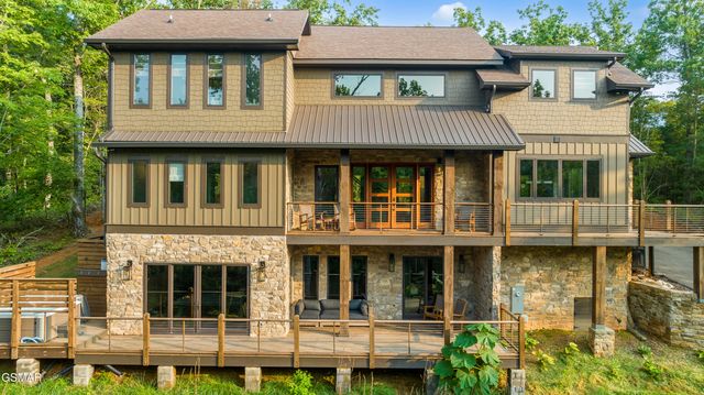 564 Thissa Way, Gatlinburg, TN 37738