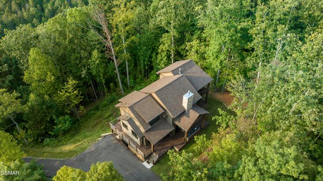 564 Thissa Way, Gatlinburg, TN 37738