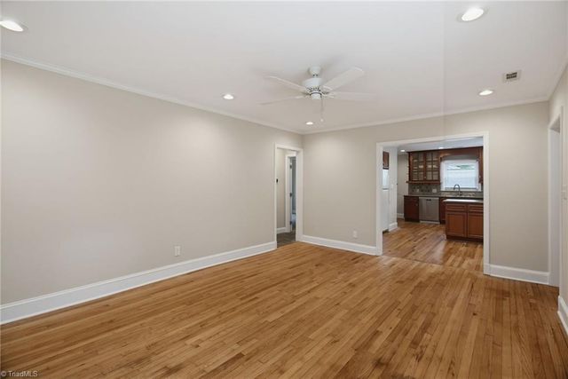 525 Farriss Avenue E, High Point, NC 27262