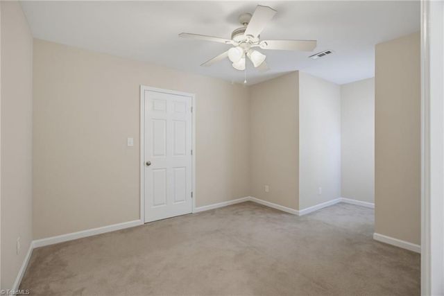 525 Farriss Avenue E, High Point, NC 27262