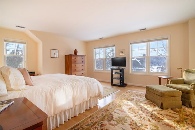 81 Pinecrest Drive, Hastings-on-hudson, NY 10706