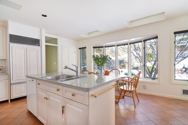 81 Pinecrest Drive, Hastings-on-hudson, NY 10706