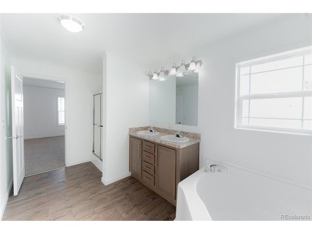 9 Timberlake Ct, Byers, CO 80103