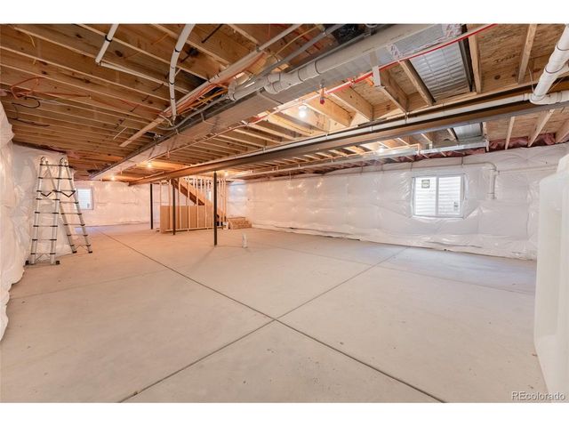 9 Timberlake Ct, Byers, CO 80103