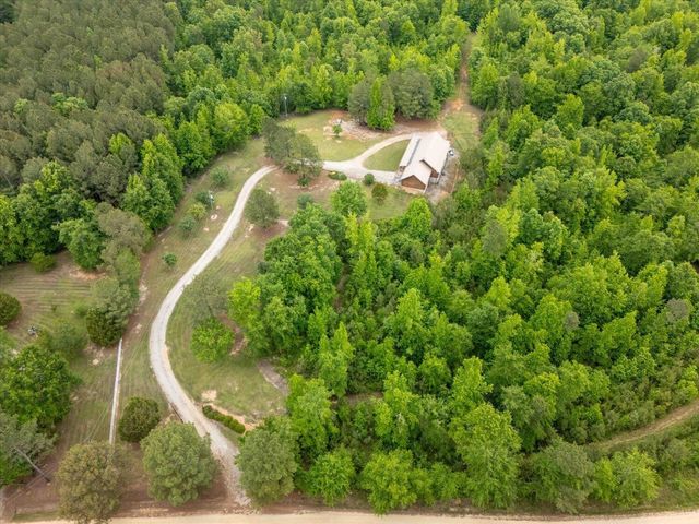 299 SW Hunting Club Road, Crawfordville, GA 30631