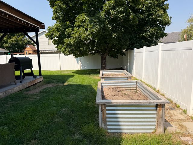 1872 S 575 E, Clearfield, UT 84015