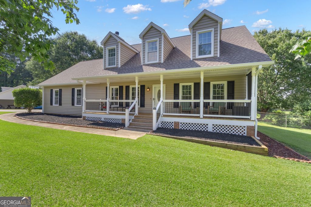 200 N Oakland Circle, Mcdonough, GA 30253