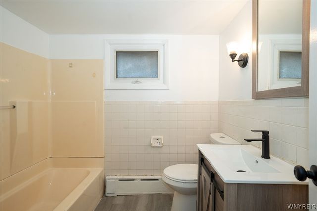 166 Barnard Street, Buffalo, NY 14206