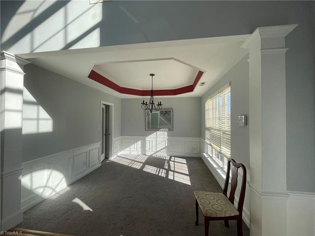 1579 Pondhaven Drive, High Point, NC 27265