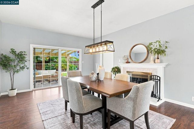 4427 Crestwood Cir, Concord, CA 94521