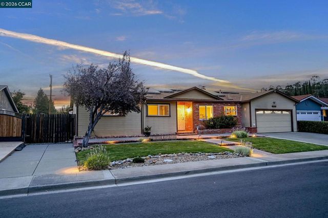 4427 Crestwood Cir, Concord, CA 94521