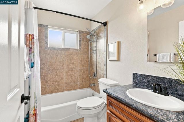 4427 Crestwood Cir, Concord, CA 94521