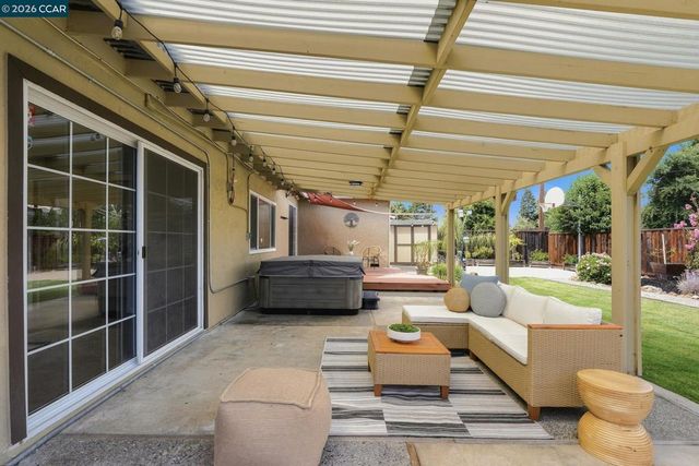 4427 Crestwood Cir, Concord, CA 94521