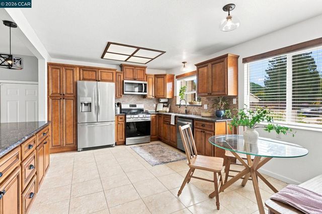 4427 Crestwood Cir, Concord, CA 94521