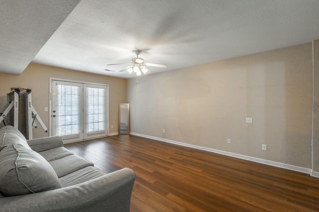 6653 Hickory Trace Circle, Chattanooga, TN 37421