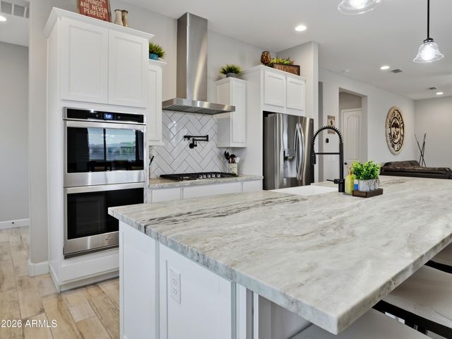 18242 W COLTER Street, Litchfield Park, AZ 85340