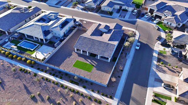 18242 W COLTER Street, Litchfield Park, AZ 85340