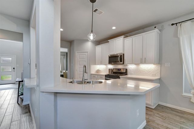 15186 N Heron Heights Way, Magnolia, TX 77354