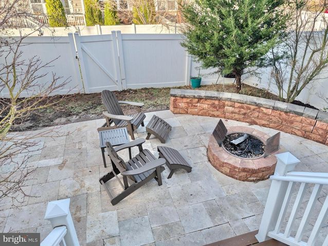 42330 CHRISTOPHERS VIEW TER, Ashburn, VA 20148