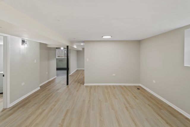 323 Mark Avenue, Glendale Heights, IL 60139