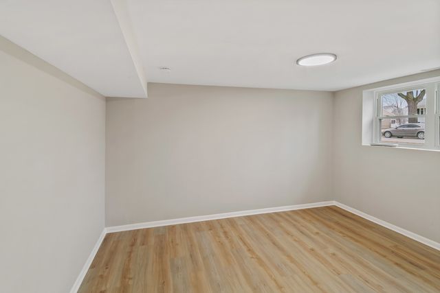 323 Mark Avenue, Glendale Heights, IL 60139